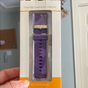 Fitbit Charge 4 & 3 Silicone Band - Purple